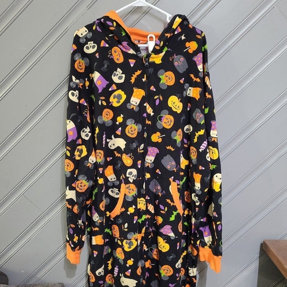 Disney‎ Halloween Onesie Pajamas (XXL) - Picture 1 of 9